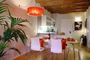 Hotel Aspasios Ramblas Barcellona
